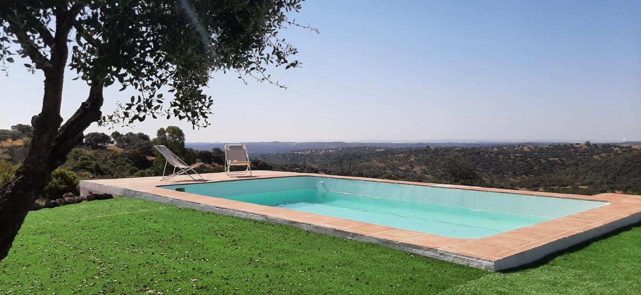 Casa Rural La Aulaga El Castillo de las Guardas Kültér fotó