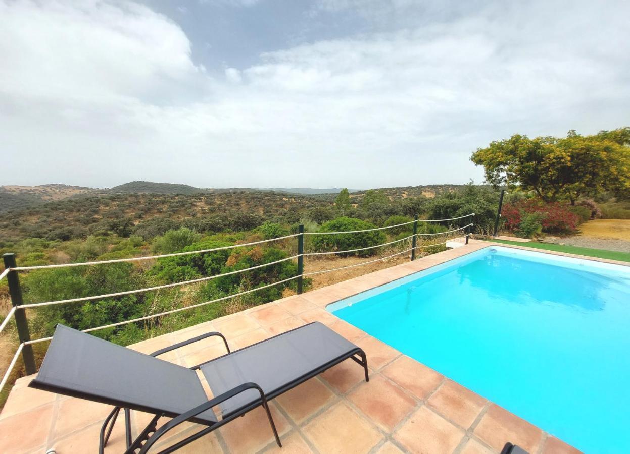 Casa Rural La Aulaga El Castillo de las Guardas Kültér fotó