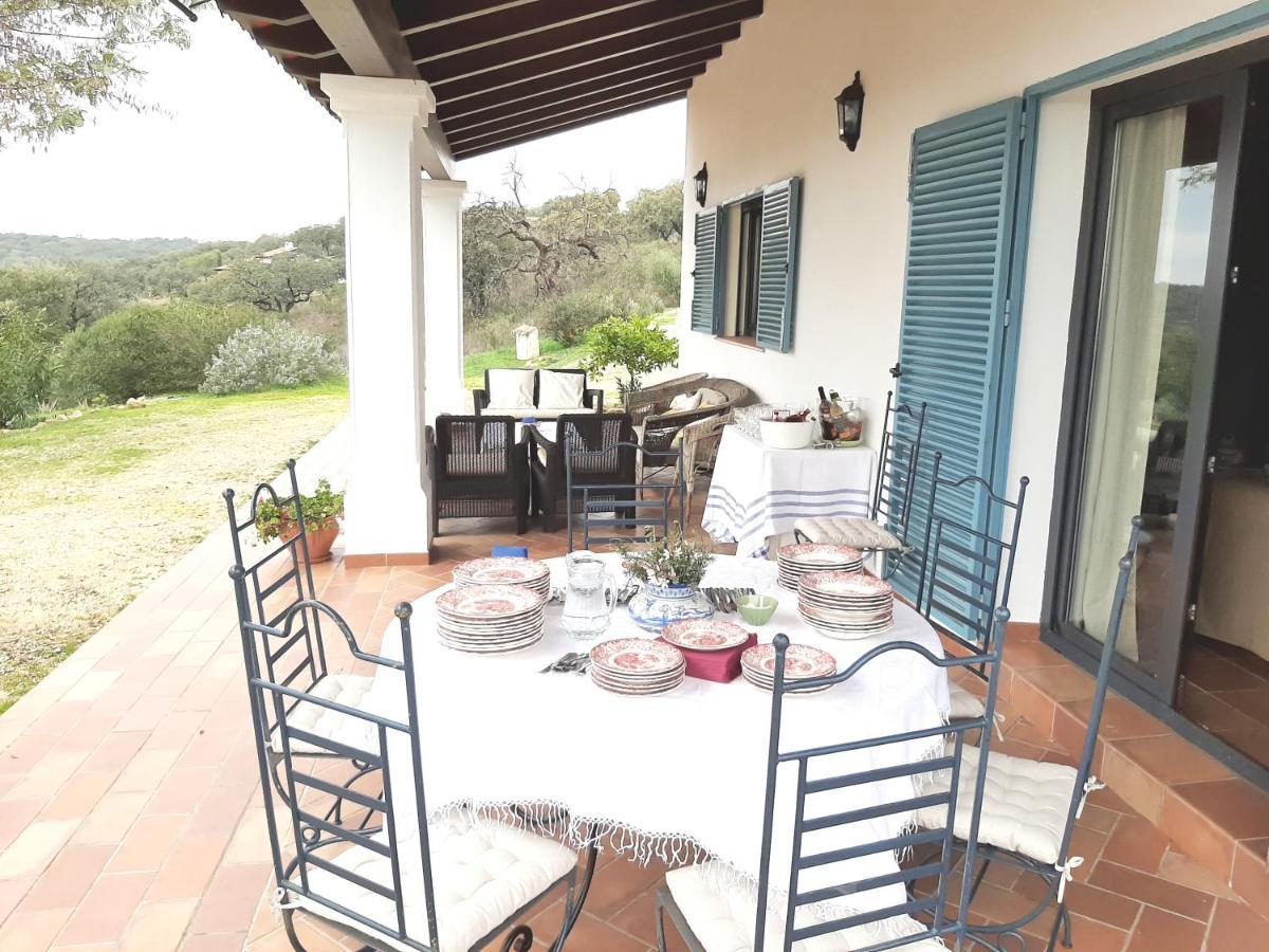 Casa Rural La Aulaga El Castillo de las Guardas Kültér fotó