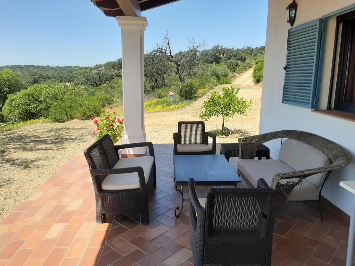 Casa Rural La Aulaga El Castillo de las Guardas Kültér fotó