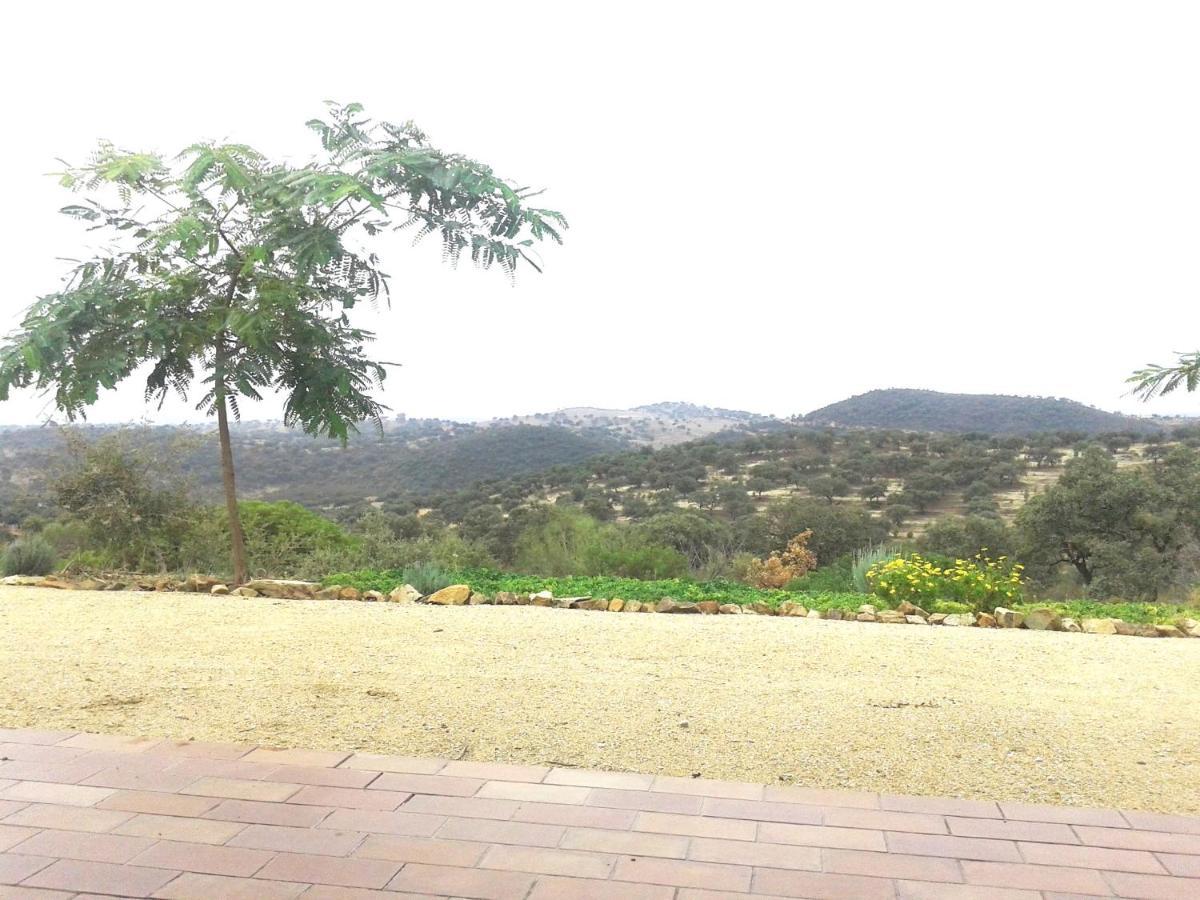 Casa Rural La Aulaga El Castillo de las Guardas Kültér fotó