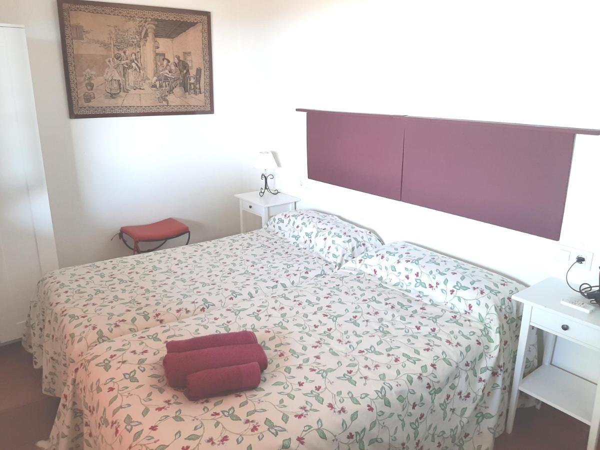 Casa Rural La Aulaga El Castillo de las Guardas Kültér fotó